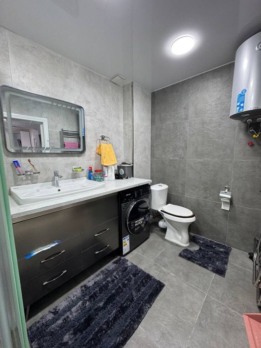 Сдаётся 2х комнатная квартира на 4этаже в районе Крытый рынок