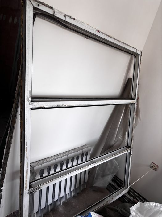 Продам пластиковое окно