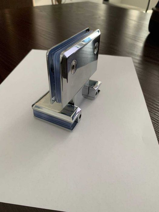 Продаются Петли для стеклянных дверей