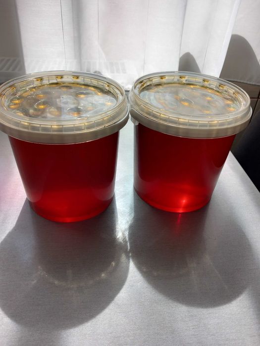 Miere de pădure proaspătă în Miercurea Ciuc, direct de la apicultor.