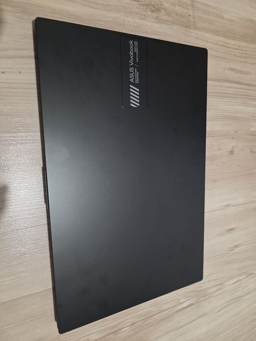 Laptop Asus Vivobook E1504FA