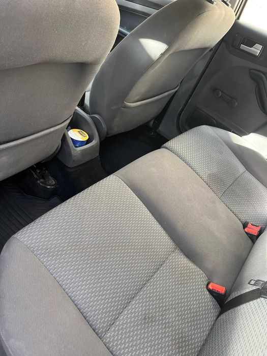 vand ford focus 2 2008