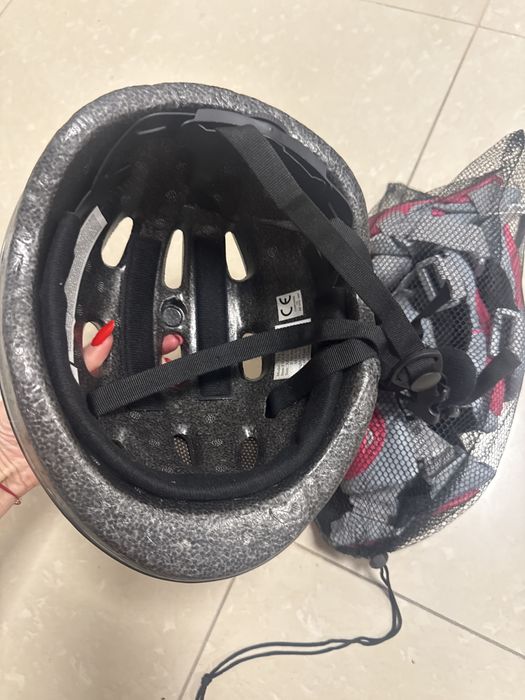 Casca si set protectie Fila  noi