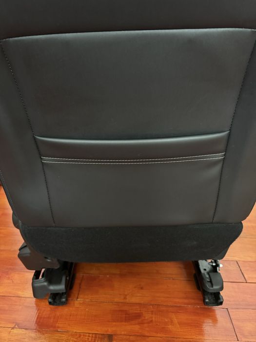 Scaun piele stanga sofer Renault Megane 4 2016-2025