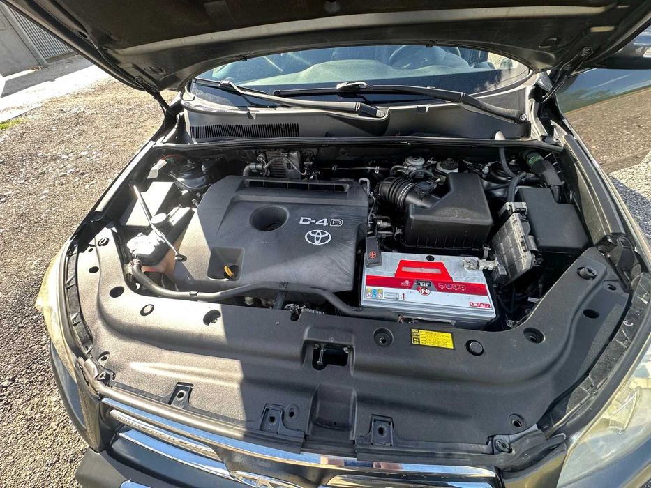 Toyota Rav4 RAV4 2.2 D-4D /Напълно обслужена  /4х4/