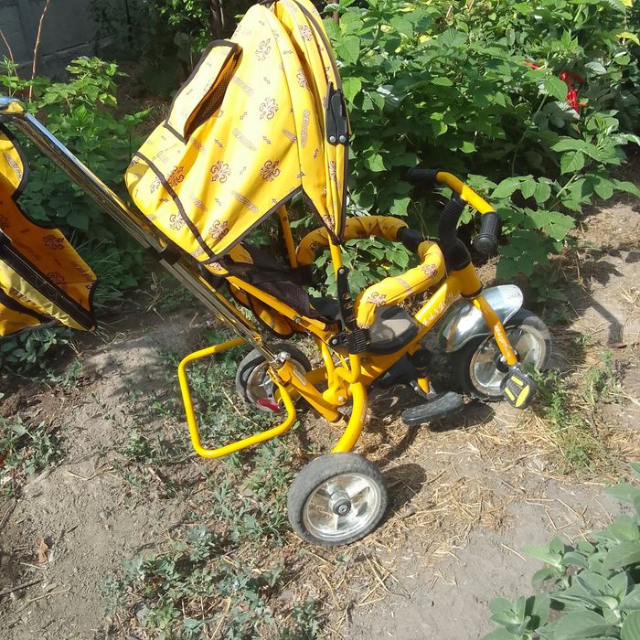 Продам прогулочную  коляску