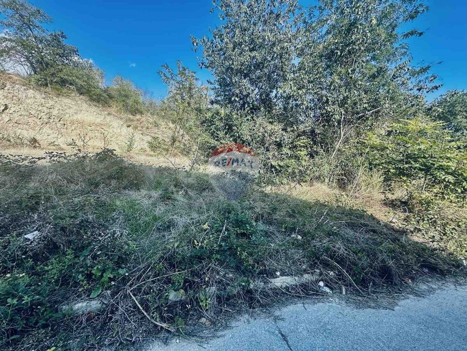 Парцел в регулация до морето, гр.Балчик, Я.И.