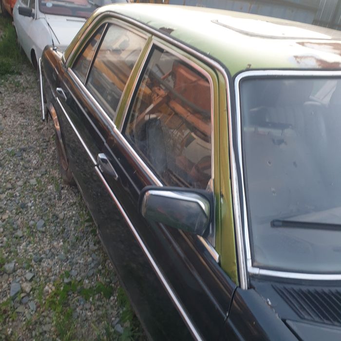 Vand sau dezmembrez  Mercedes Cobra