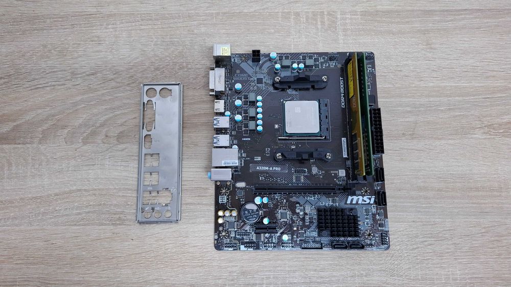 Kit AMD Athlon 200GE + MSI A320M-A PRO + 12GB DDR4