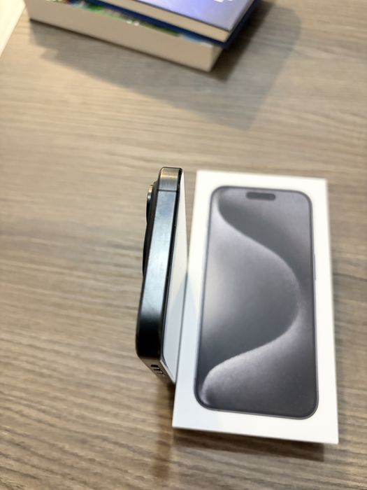 Vand iPhone 15 Pro black,128 GB