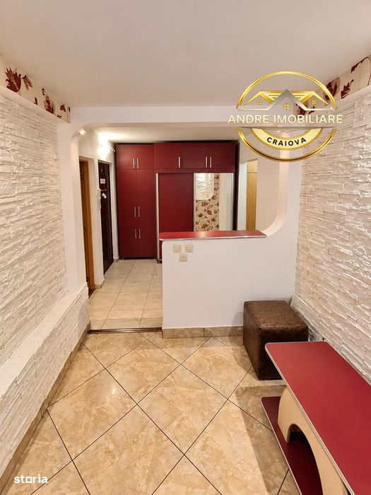 Apartament 2 camere decomandate,Rovine,54mp,acoperiș tablă, liber