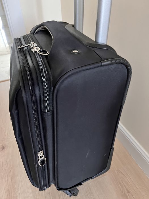 Чемодан ручная кладь