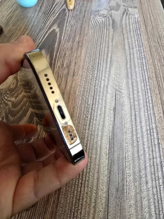 Iphone 14 pro  128 gb gold