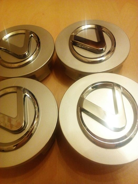 Lexus - set 4 capace pentru jante de aliaj