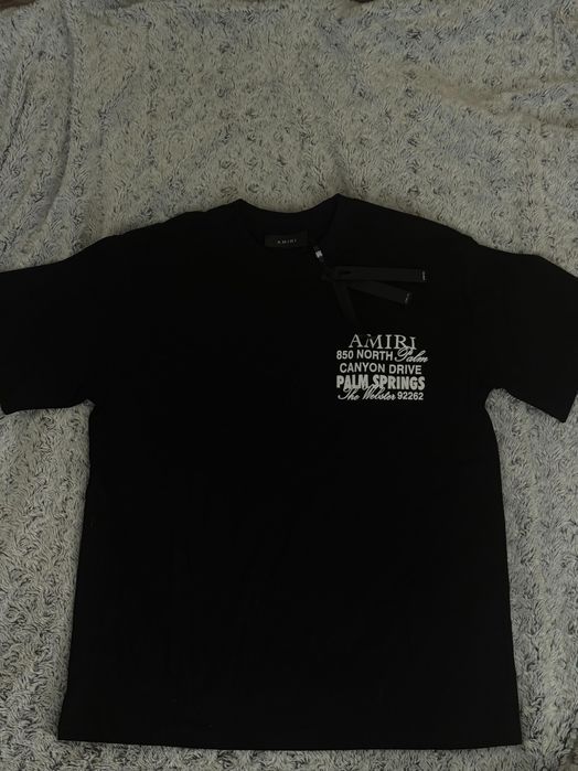 Черна тениска на amiri