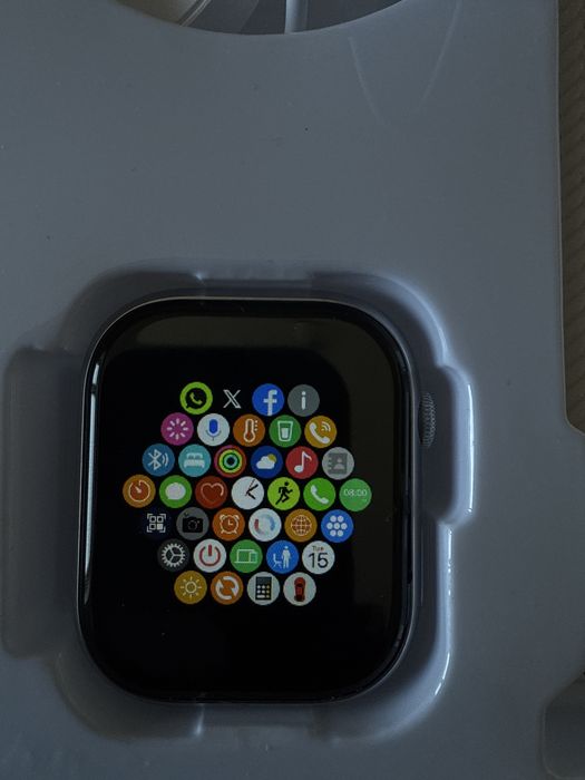 Электронные часы GM4