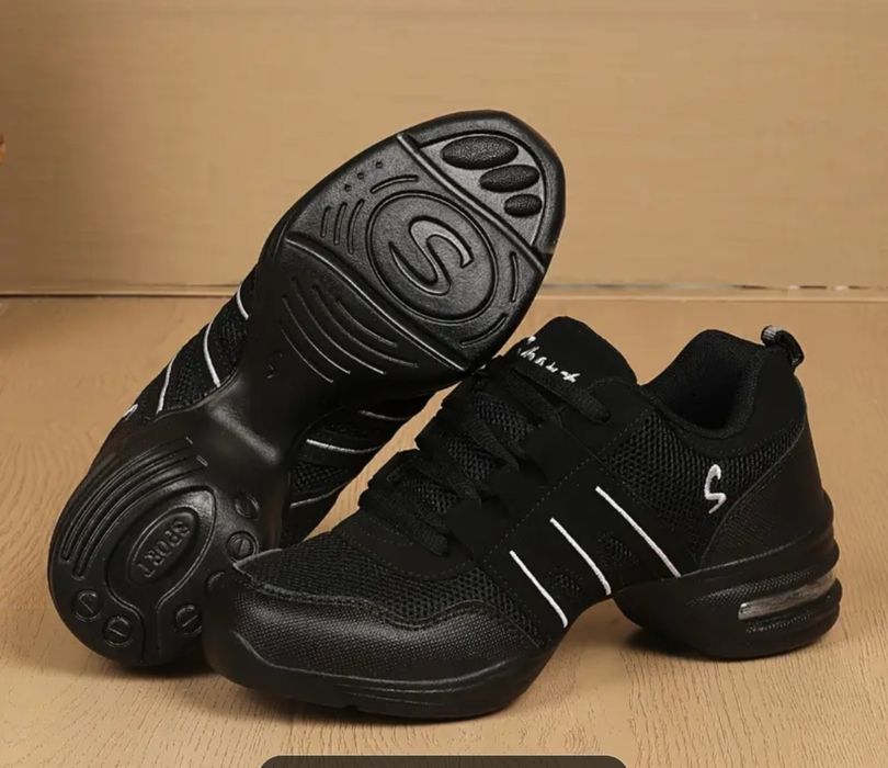 Маратонки за танци