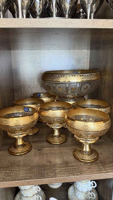 Продам посуду комплект!