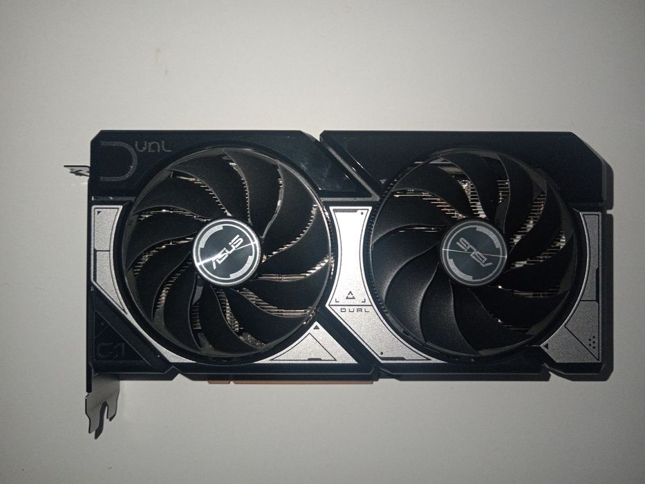 Видеокарта rtx 5060 asus 8 gb