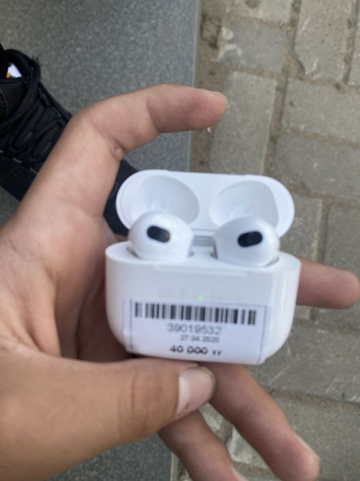 Airpods 3 новые вобше не использывал