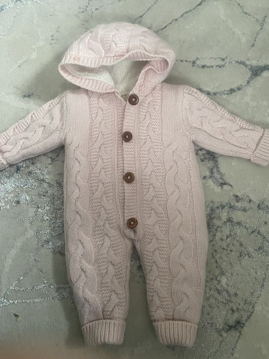 Продам теплые комбенизоны на осень