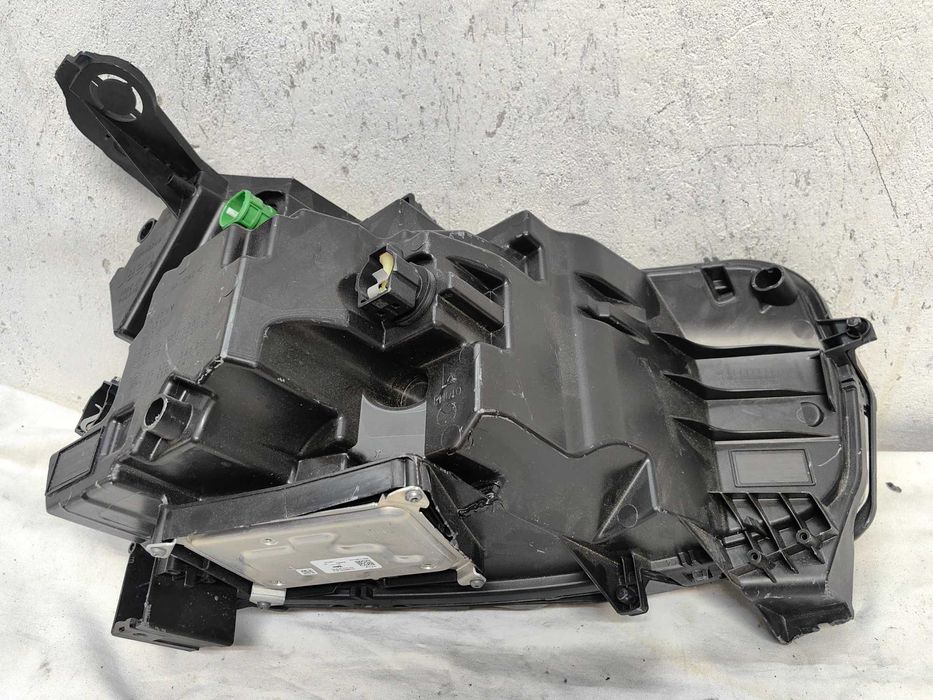 Оригинален фар Jeep Avenger Full Led 2024