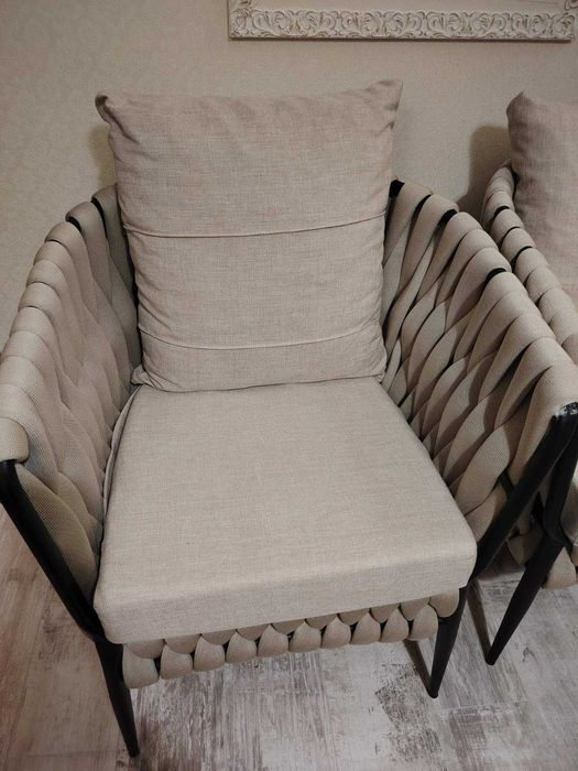 продавам градински сет нов