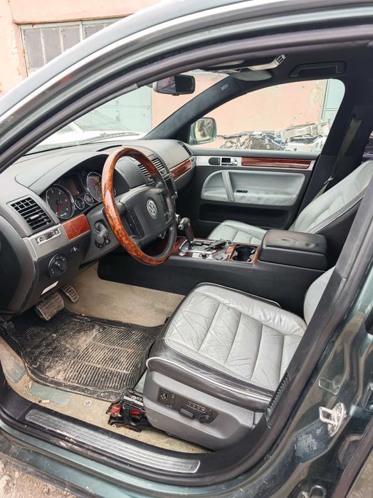 На части VW Touareg v10 5.0tdi автомат Фолксваген Туарег