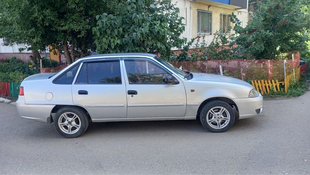 Продам Daewo Nexia в хорошем состояний