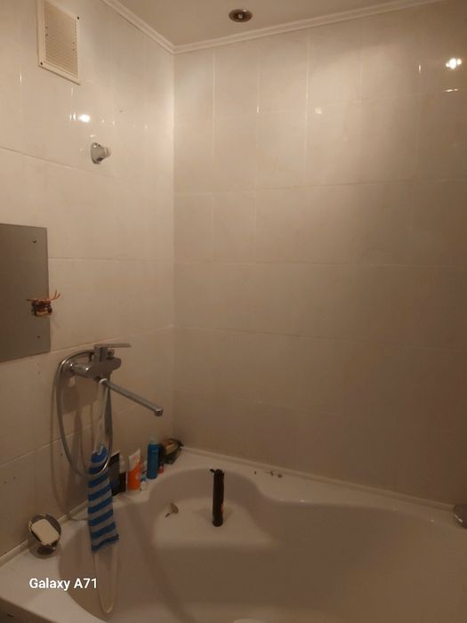 Продам квартиру на ауэзова 77