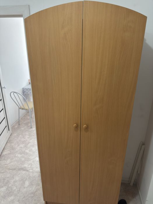Продам шкаф прихожую
