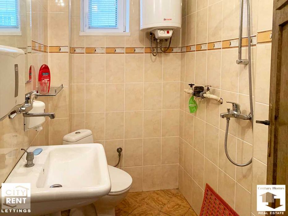 Дава се под наем Офис в Велико Търново, Център - 80 кв.м за 770 € - Снимка #7