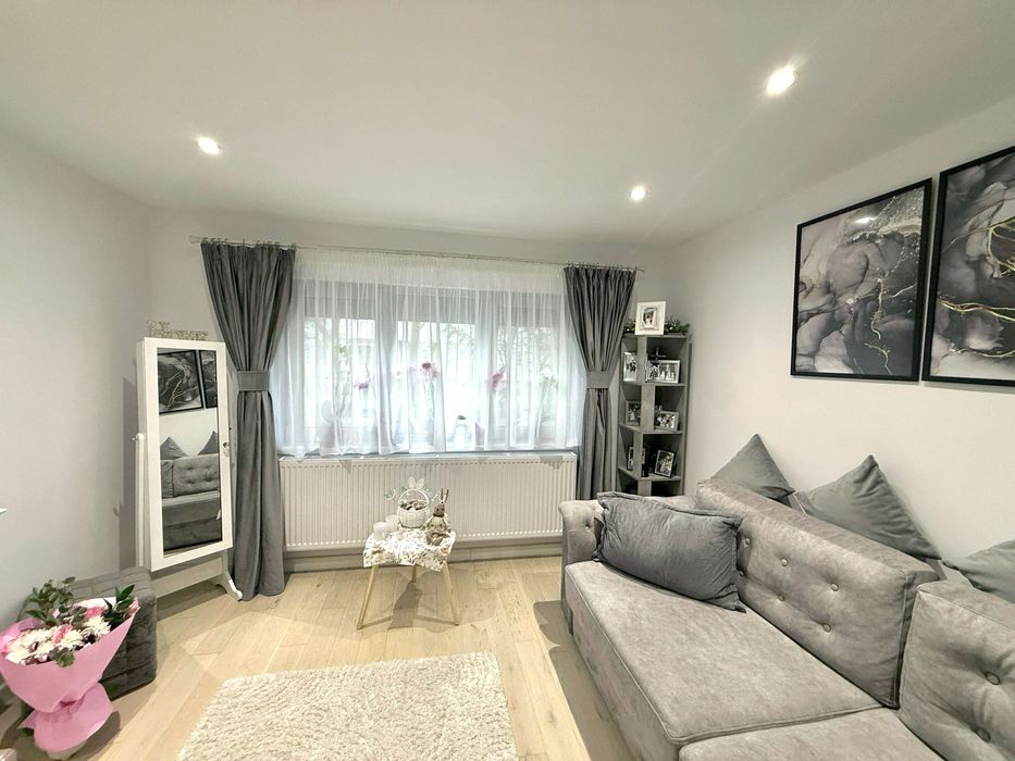 Apartament 2 camere complet mobilat zona Nord