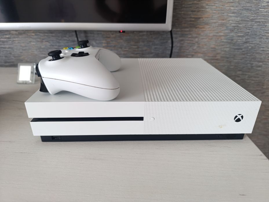 Xbox one s IMPECABIL!