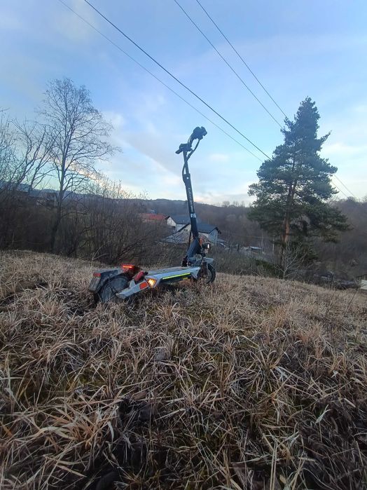 Trotineta Electrică Kukirin M4 Max