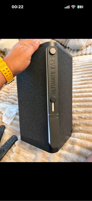 Boxa portabila Logitech Hyperboom ,impecabila ,ca noua !