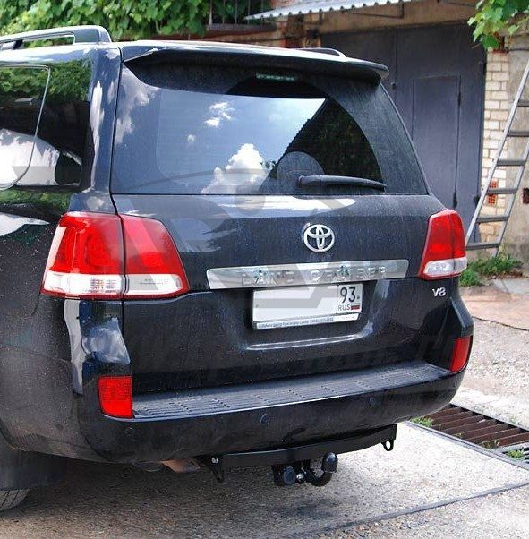 фаркоп дляToyota