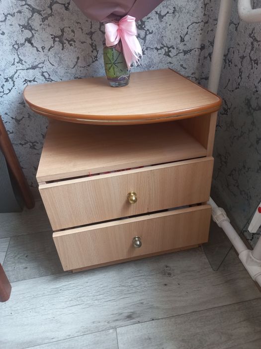 Тумбочки от спального гарнитура