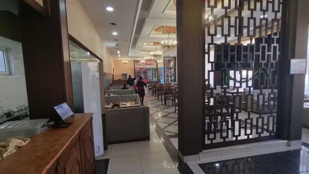 Beruniy metrosi yonida kafe ijaraga beriladi