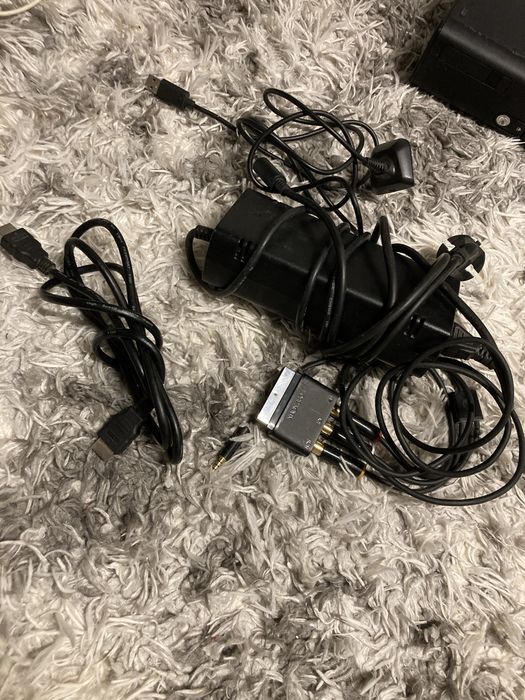 vand xbox 360 cu 3 controllere si 9 jocuri