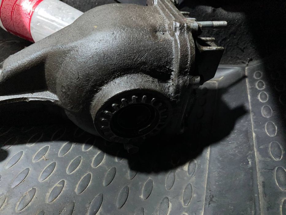 Задний редуктор на subaru forester