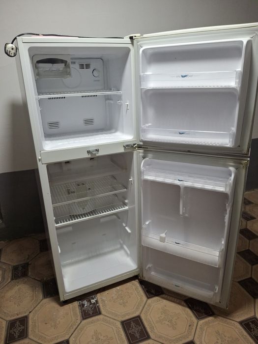 Холодильник samsung