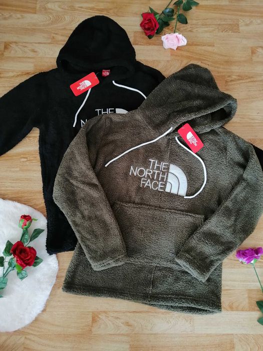 Плюшени дамски суичъри