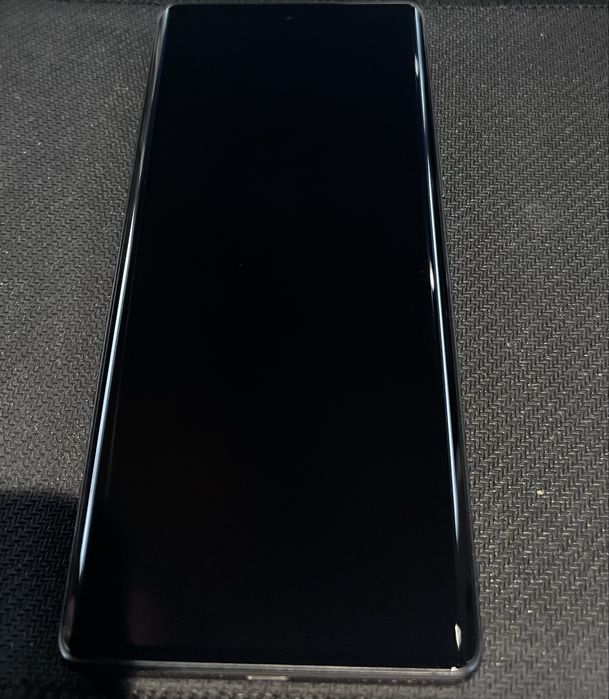 Vand Honor Magic 5 Lite si Honor X7B