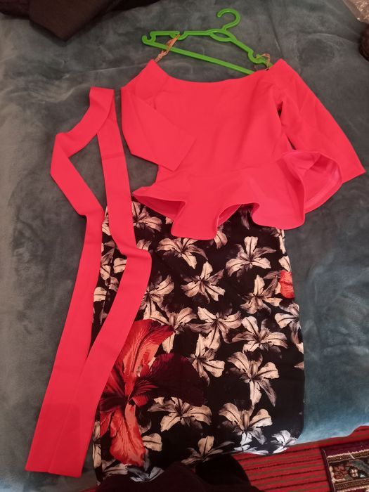 Qizlar uchun kastyum va yupka. Yangi yil va to'y-bazmlar uchun. To''y