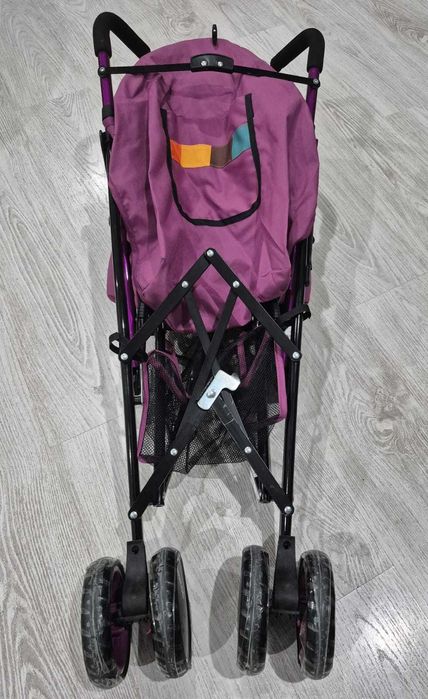 Детская складная коляска