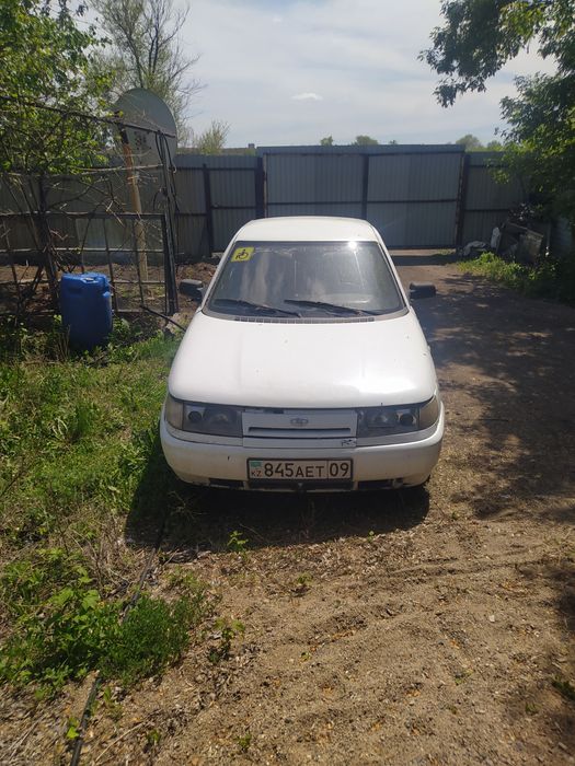 Продам машину ваз 2110