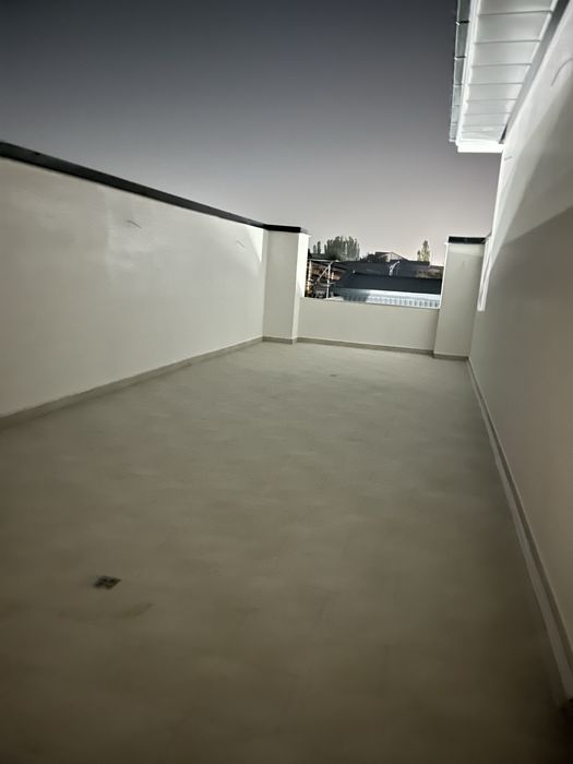 Nazarbek uchaska srochna sotiladi