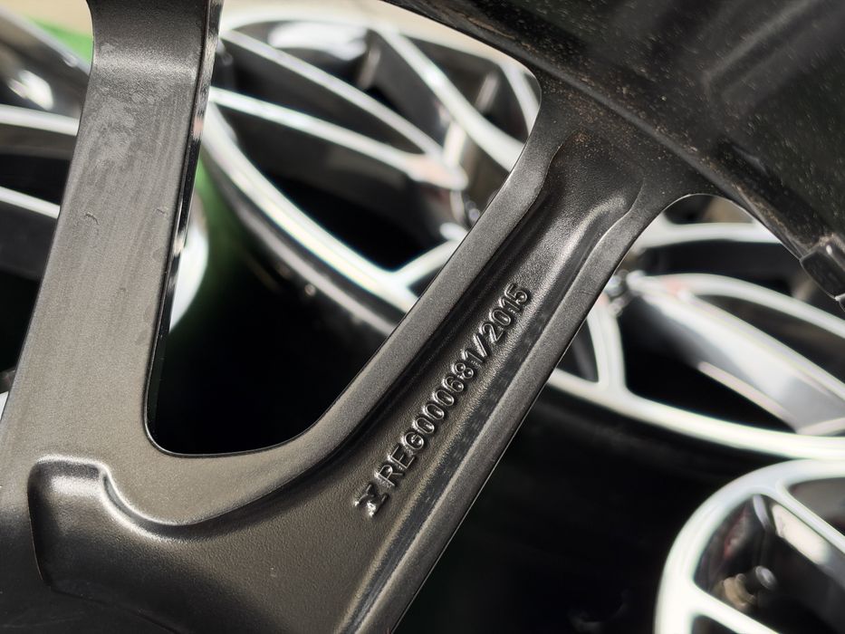 4бр. ОТЛИЧНИ 21” ОРИГИНАЛНИ *AMG* Спорт-Пакет Джанти 5х112 за -MERCEDES-BENZ GLC 43 AMG W253/C253/X253- *8.5J+9.5J, ET40+ET22*