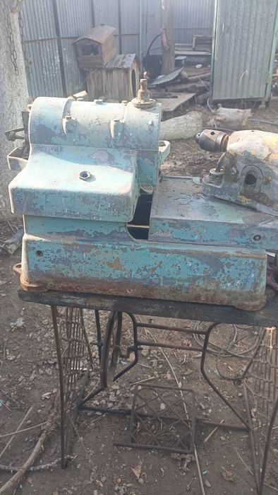 Станок токарный 1